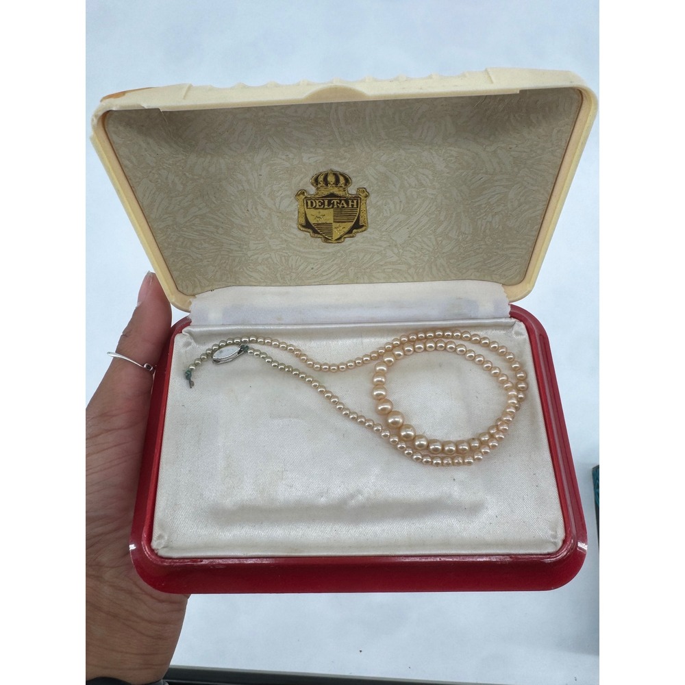 Vintage Deltah Faux Pearl Graduated Necklace with Original Red Cream Box AS IS